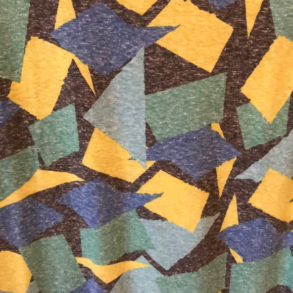 3/$25 LuLaRoe Randy Tee - Picture 2 of 5